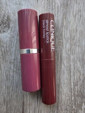 Clinique Black Honey Almost Lipstick +  Clinique #13 Love Pop Lipstick